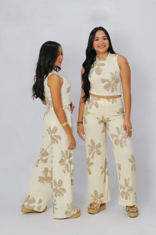 SET DE FLORES TOP Y PANTALON
