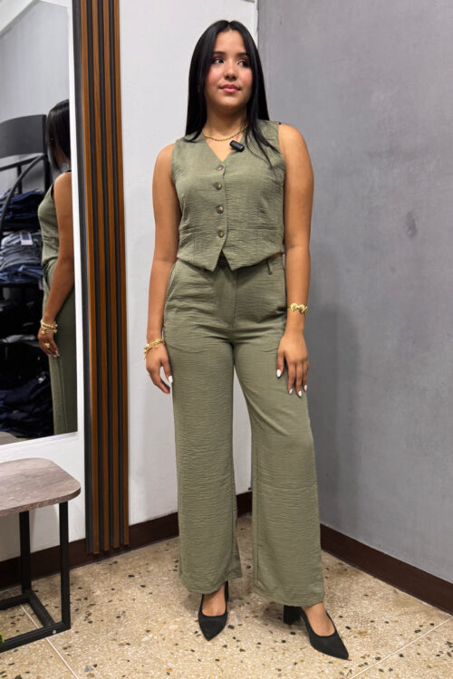 Set chaleco y pantalón verde oliva