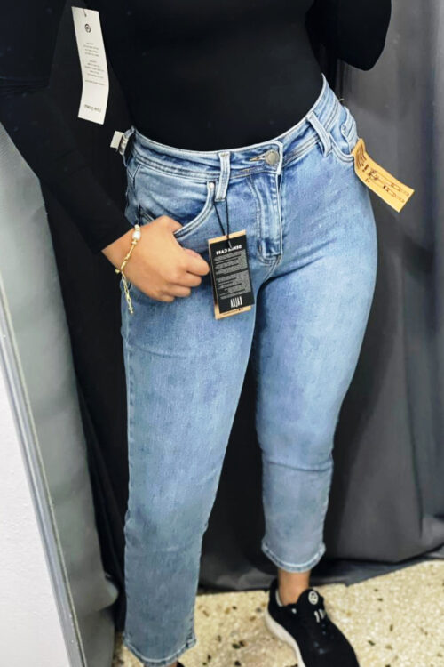 JEAN KALUA MOM FIT