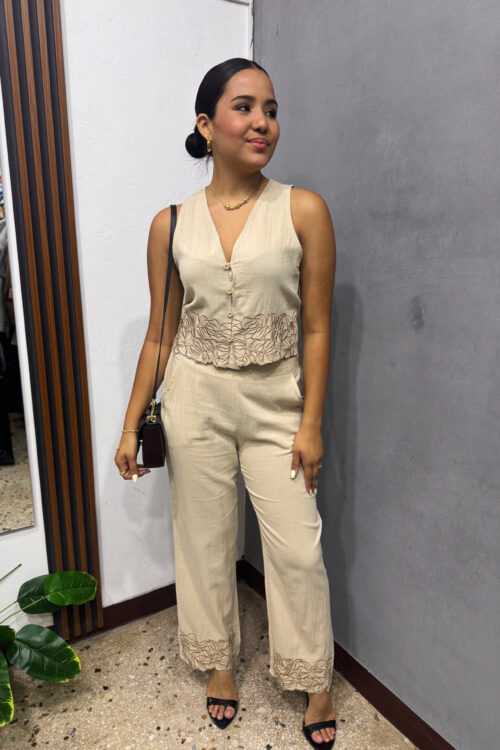 SET CON BORDADOS ESTILOS BOHO CHIC