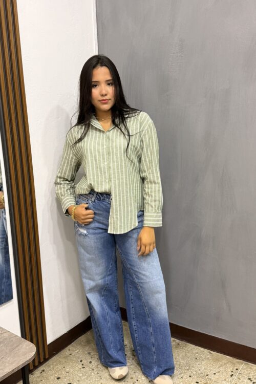 Camisa de rayas verde oliva